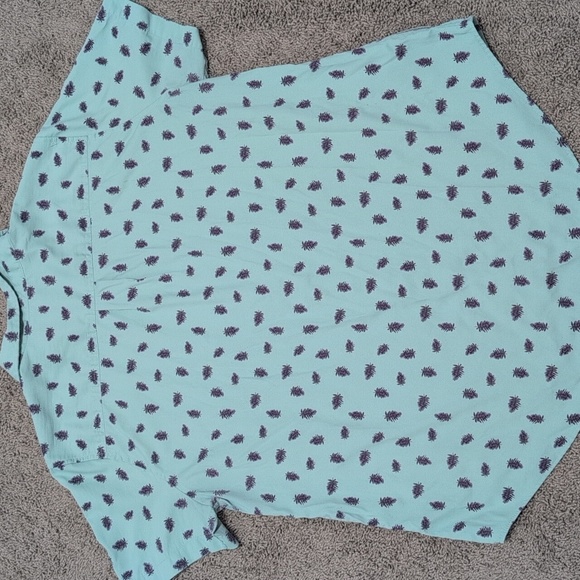 Eddie Bauer Leaf Print Nylon Blend Hiking Outdoor Top Short Sleeve Button Down - Picture 8 of 9